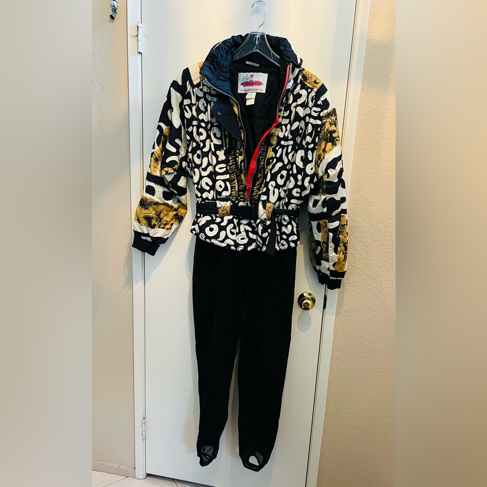 Vintage Obermeyer One Piece Women snow Suit- Size 14- Black And Gold Leopard